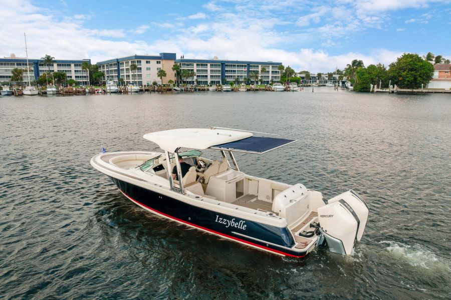 2019 Chris-Craft Calypso 30