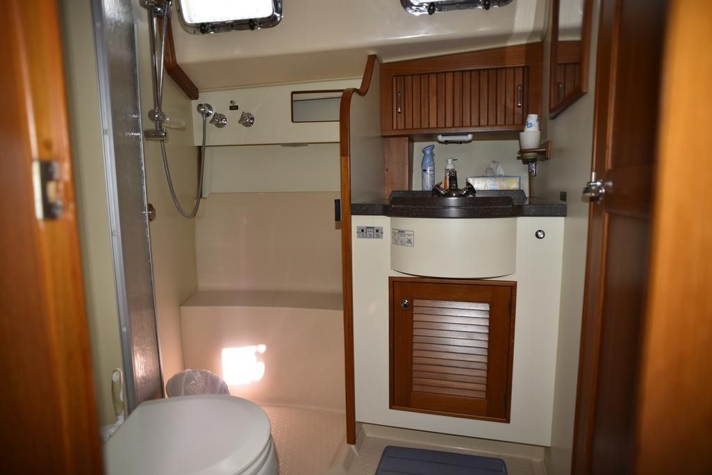 2005 Island Packet 45 