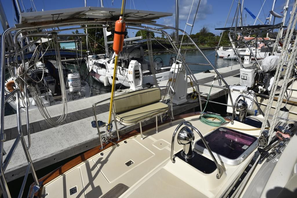 2005 Island Packet 45 