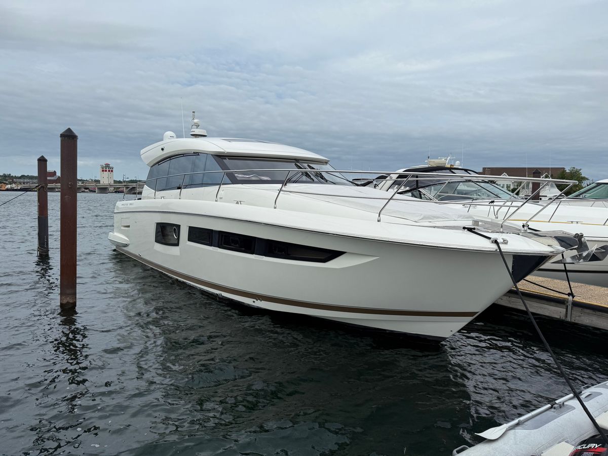 2018 Prestige 50 