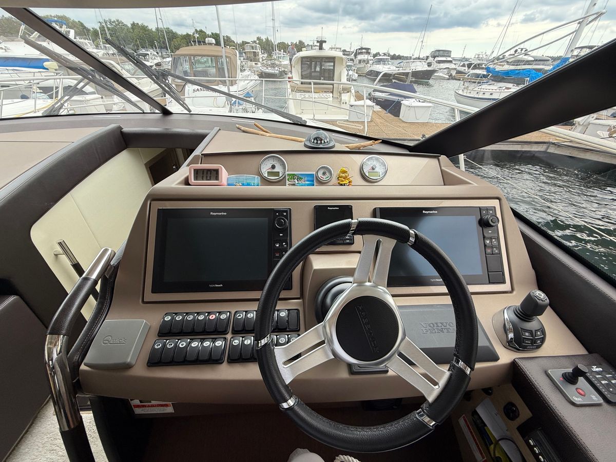 2018 Prestige 50 