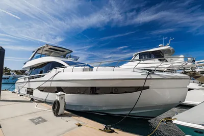 Azimut 78 FLY