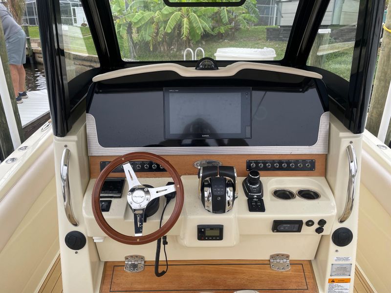 2018 Chris-Craft Catalina 30