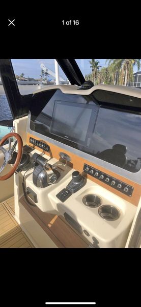 2018 Chris-Craft Catalina 30