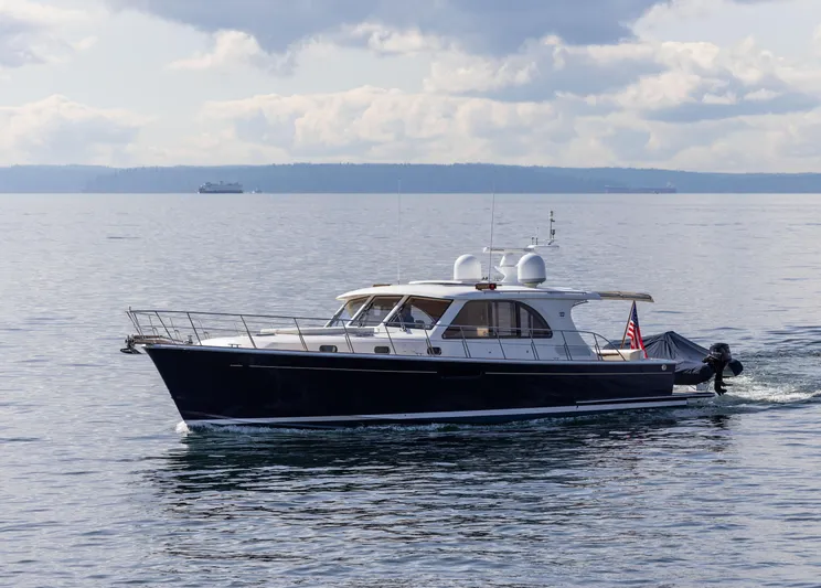 Yeomalt Yacht Photos Pics 