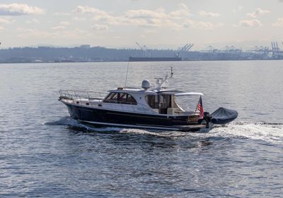 Yacht
