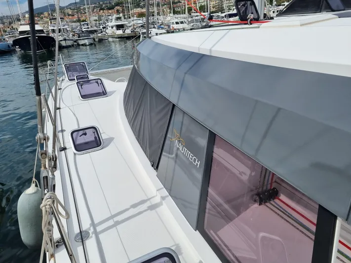 Yacht Photos Pics Nautitech Open 46 - 2020 - Extérieur - Roof