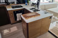 Nautitech Open 46 - 2020 - Intérieur - Carré - Cuisine