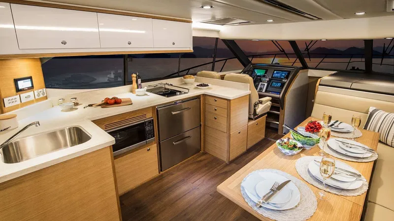  Yacht Photos Pics 2026 Riviera 445 Suv - Image 2