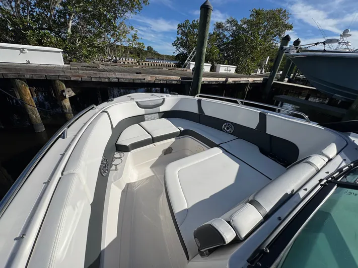  Yacht Photos Pics Interior of 2023 Chaparral 280 OSX with luxurious seating.