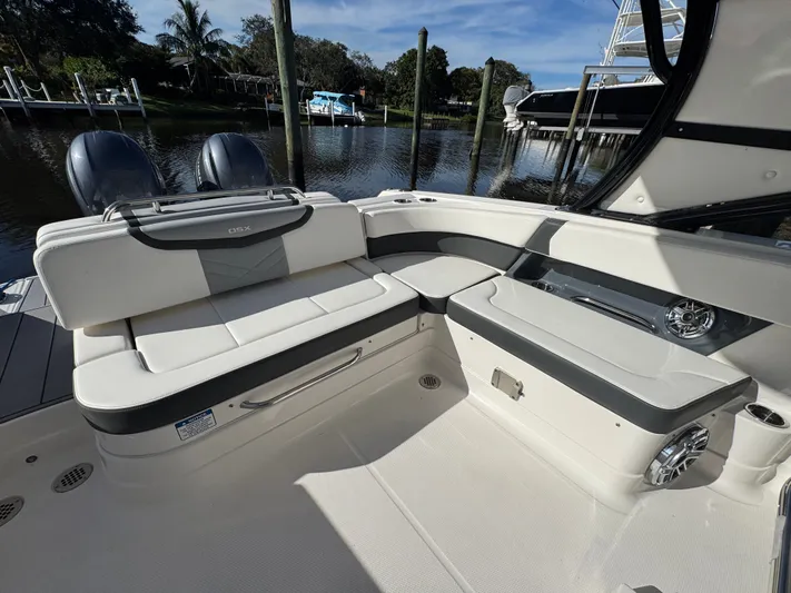  Yacht Photos Pics Interior of 2023 Chaparral 280 OSX with luxurious seating.