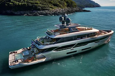 Benetti Oasis 40M Co Ownership