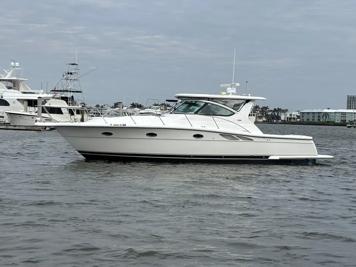 Celebration Yacht Photos Pics 
