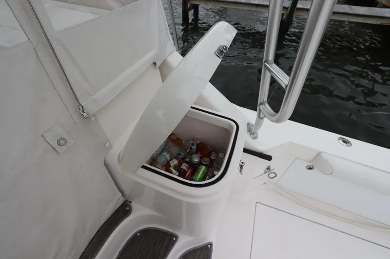  Yacht Photos Pics Built-in cooler on 2007 Cabo 40 Hardtop Express boat, filled with assorted drinks.