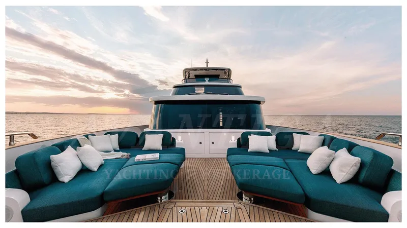  Yacht Photos Pics AZIMUT MAGELLANO 25M 2020