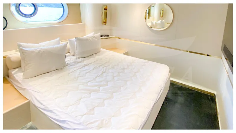  Yacht Photos Pics AZIMUT MAGELLANO 25M 2020