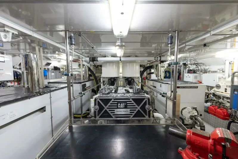 Catalina Yacht Photos Pics 