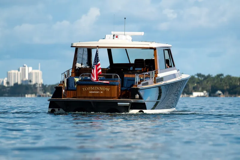 Daychaser 48 Yacht Photos Pics Starboard Quarter