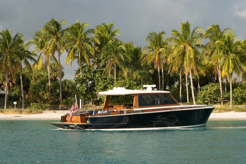 Daychaser 48 Yacht Photos Pics 