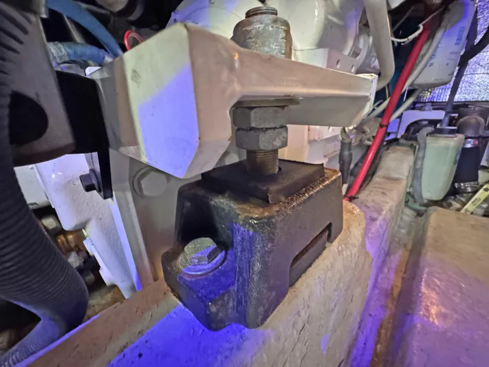 Devine Intervention Yacht Photos Pics Engine mount detail of 2007 Sea Ray 44 Sedan Bridge boat.