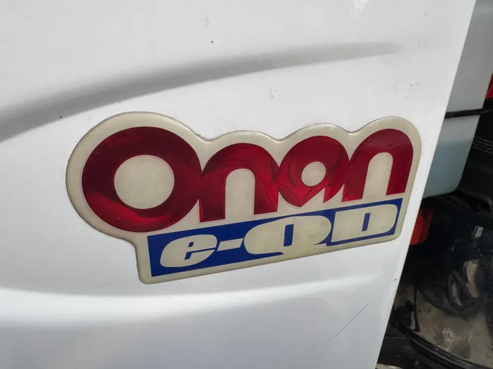 Devine Intervention Yacht Photos Pics 