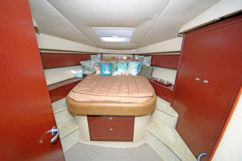 Devine Intervention Yacht Photos Pics Luxurious cabin interior of 2007 Sea Ray 44 Sedan Bridge yacht.