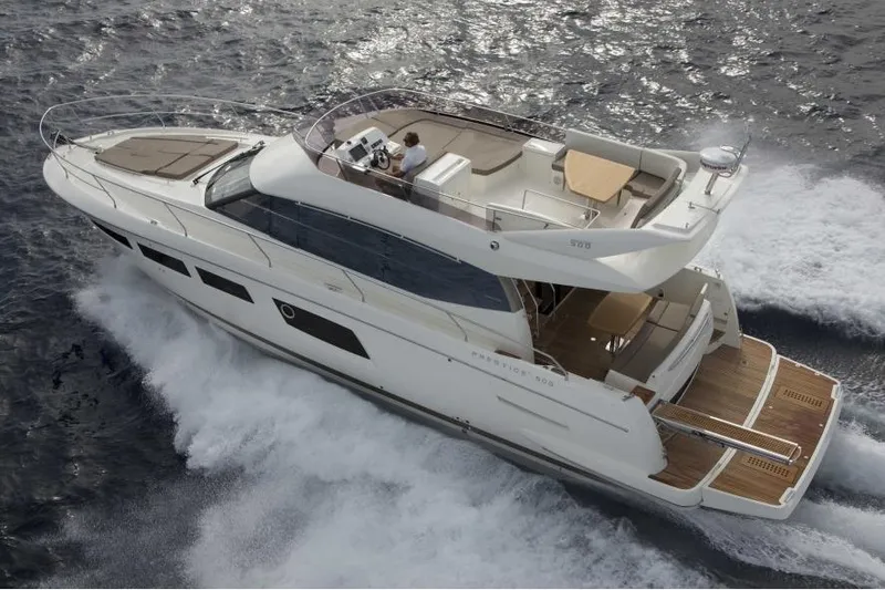  Yacht Photos Pics Manufacturer Provided Image