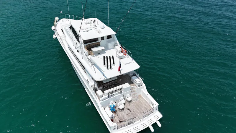 Gaviota III Yacht Photos Pics 