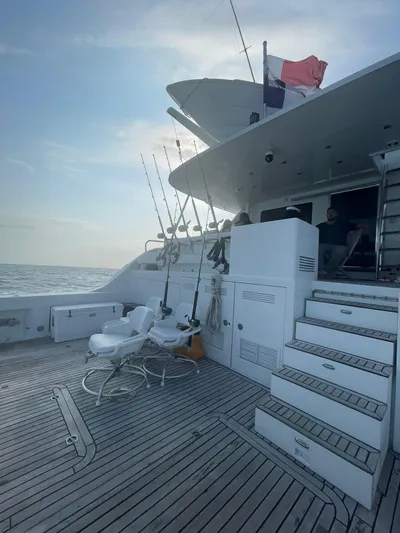  Yacht Photos Pics Luxurious 2000 Cheoy Lee CUSTOM 92 yacht deck with fishing chairs and ocean view.