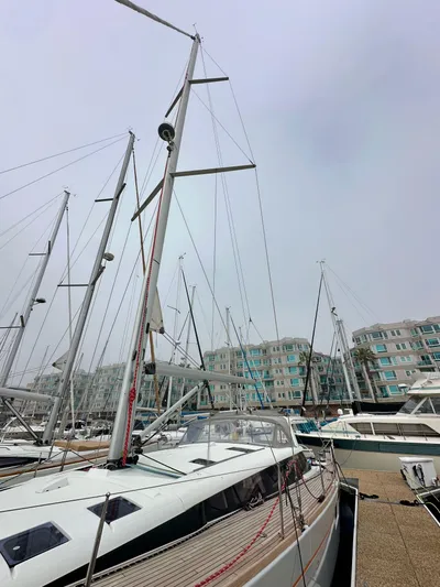 Dynemite II Yacht Photos Pics 