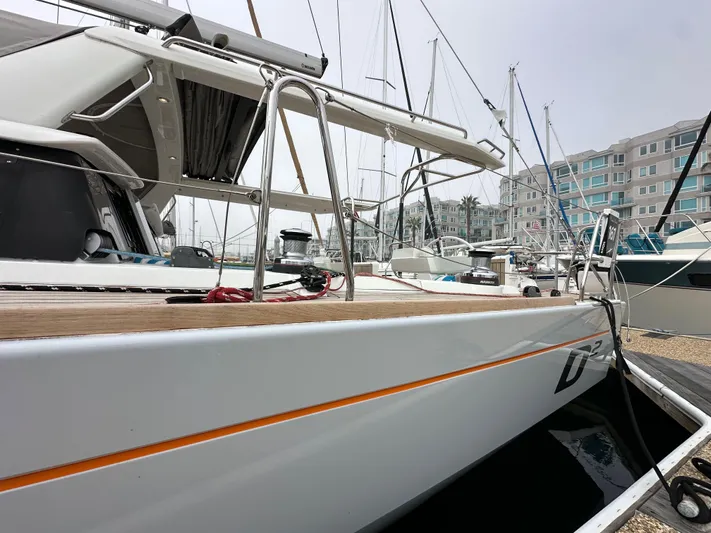 Dynemite II Yacht Photos Pics 