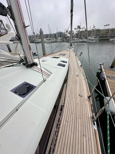 Dynemite II Yacht Photos Pics 