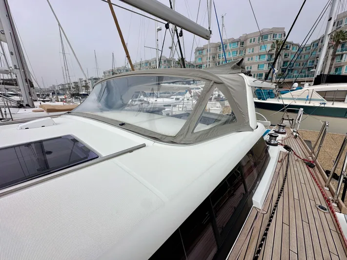 Dynemite II Yacht Photos Pics 