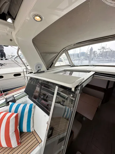 Dynemite II Yacht Photos Pics 