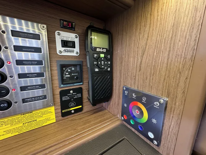 Dynemite II Yacht Photos Pics 