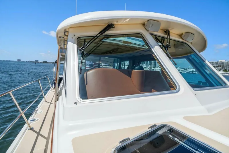 Mystic Adventure Yacht Photos Pics 2015 Sabre 48 Salon Express - Image 56