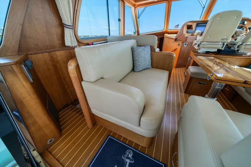 Mystic Adventure Yacht Photos Pics 2015 Sabre 48 Salon Express - Image 43