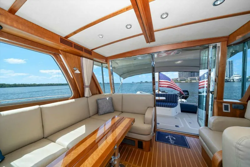 Mystic Adventure Yacht Photos Pics 2015 Sabre 48 Salon Express - Image 14