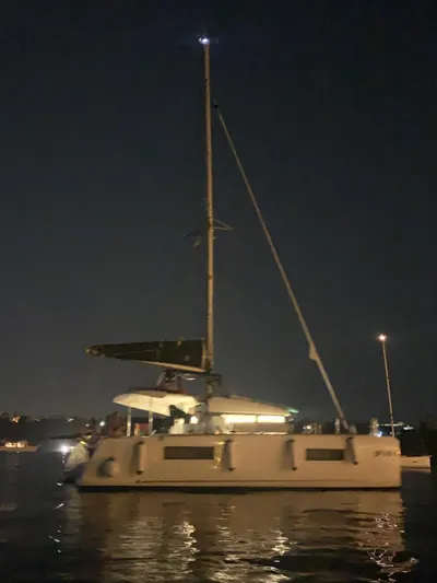  Yacht Photos Pics Lagoon 40