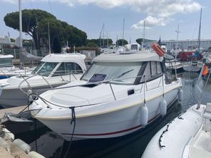 2014 Beneteau Antares 7.80