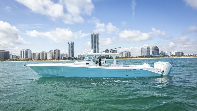  Yacht Photos Pics 2025 Hcb 53 Suenos Rxv - Image 1