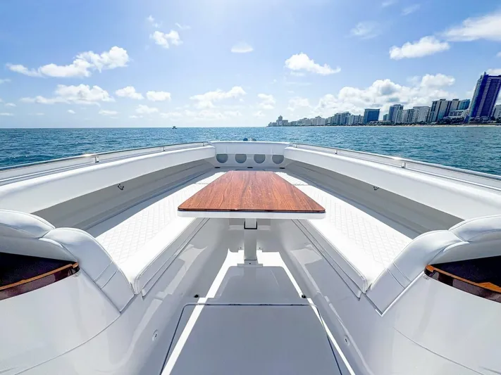  Yacht Photos Pics 2025 Hcb 53 Suenos Rxv - Image 25