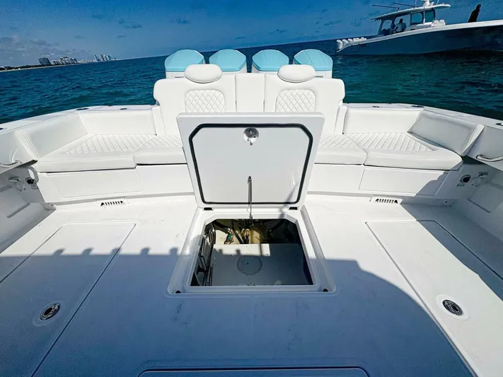  Yacht Photos Pics 2025 Hcb 53 Suenos Rxv - Image 9