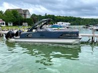 2021 Tahoe Pontoon Grand Tahoe - 27'