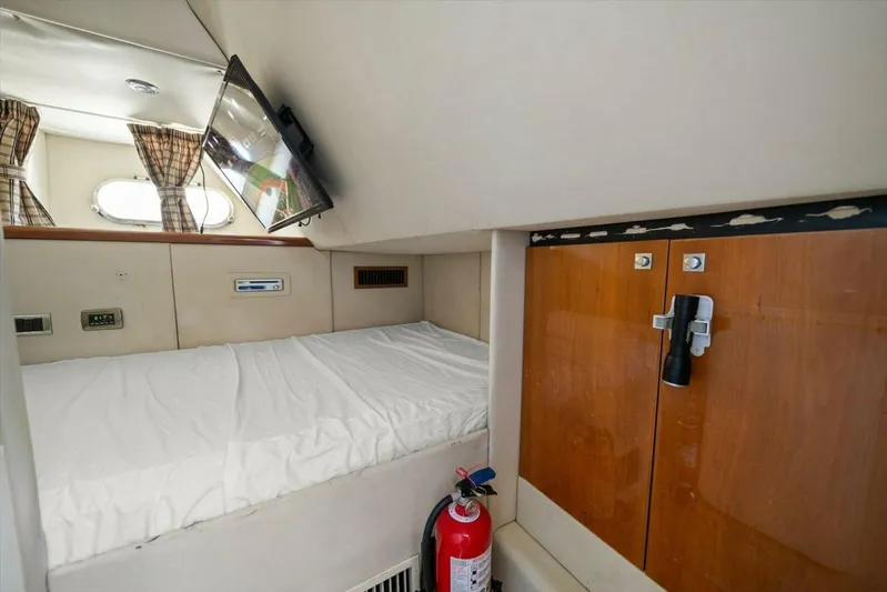 Vanguard Yacht Photos Pics 2005 Sunseeker 82 Yacht - Image 60