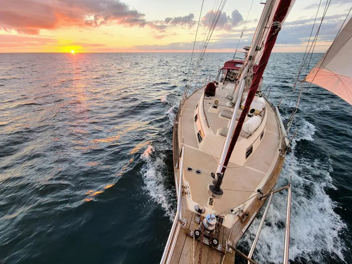 Data Packet Yacht Photos Pics 