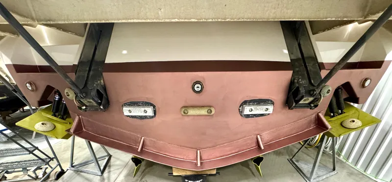 Motivation Yacht Photos Pics VC12 - Bottom Paint (New Fall 2024)