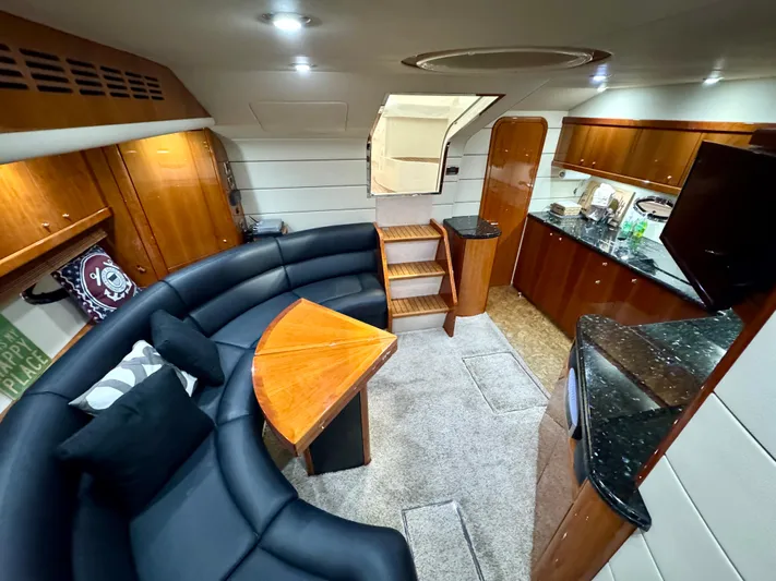 Motivation Yacht Photos Pics Upgraded Salon Carpet w/ Custom Padding