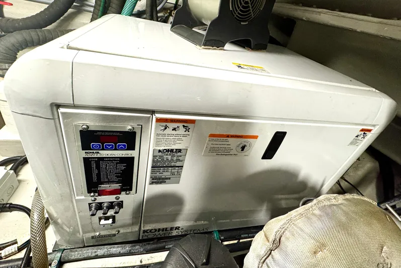 Motivation Yacht Photos Pics Kohler 7kw Generator