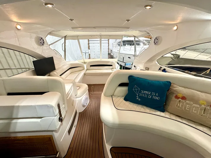 Motivation Yacht Photos Pics Cockpit Looking Aft